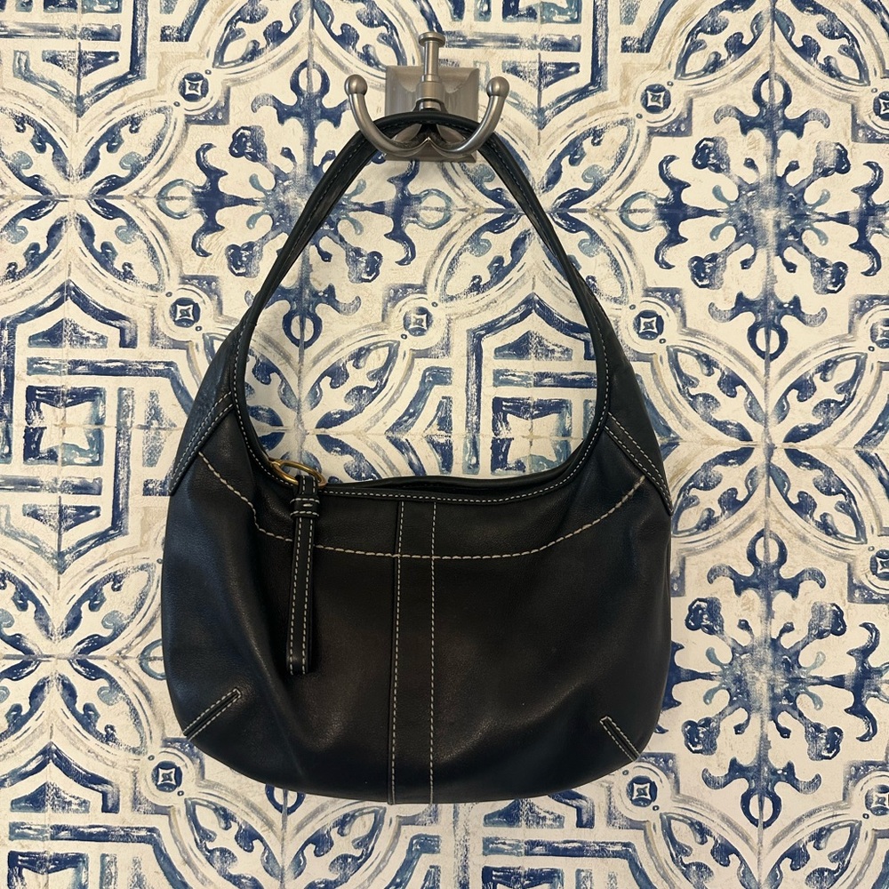 Coach Vintage Black Leather Shoulder Bag